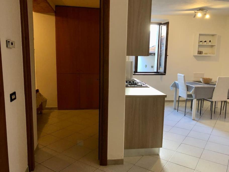 Ferienwohnung Casa Del Borghetto Intra Exterior foto