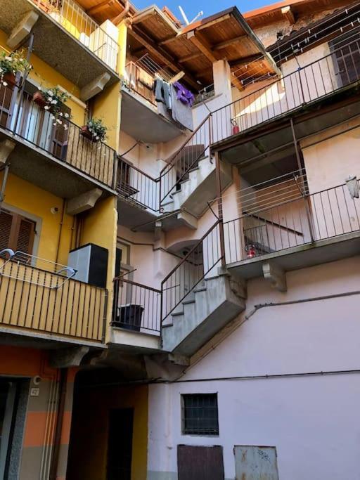 Ferienwohnung Casa Del Borghetto Intra Exterior foto